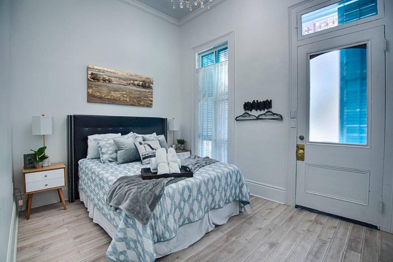 Villa Five Br - Sleeps 10! Steps From French Quarter New Orleans Exterior foto