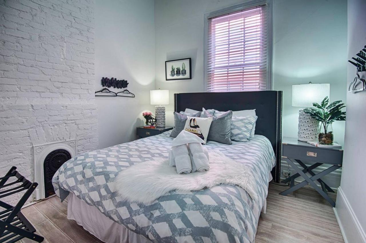 Villa Five Br - Sleeps 10! Steps From French Quarter New Orleans Exterior foto